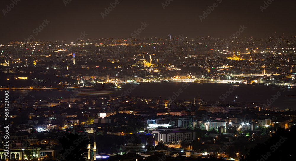 Naklejka premium Night view of Istanbul City, Turkey