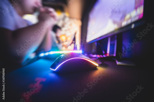Fotografie Cyber sport e-sports tournament, team of professional gamers, close-up on gamer'