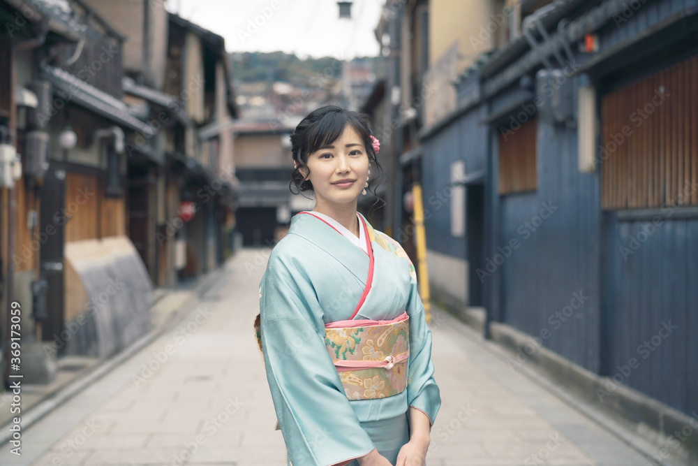 着物の女性 京都 祇園 着物の女性 京都 祇園