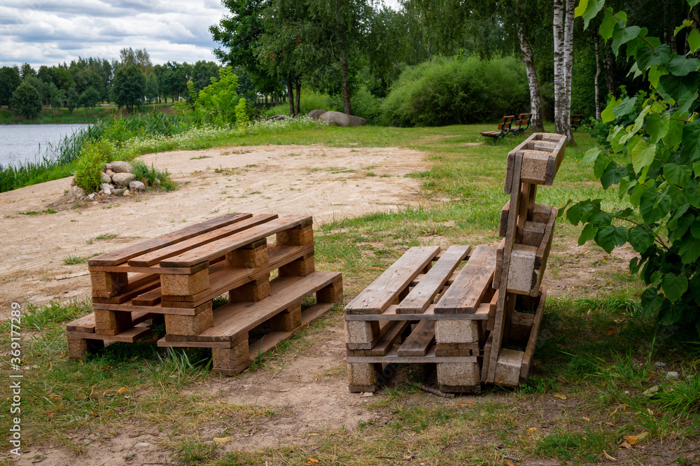 Rustic wooden table and benches from wood pallets Rustic wooden table and benches from wood pallets