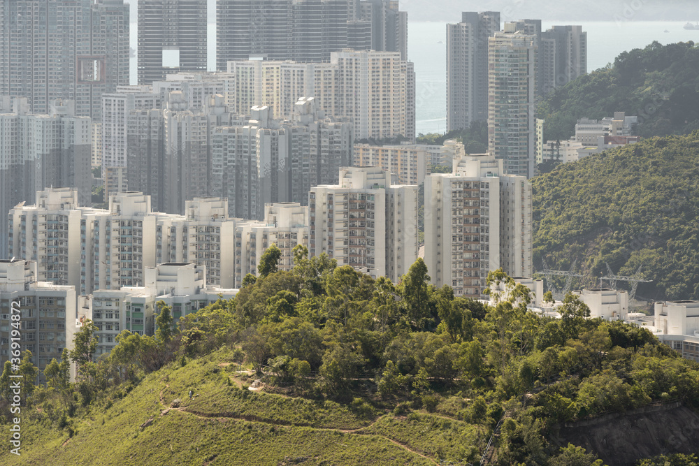 Hong Kong - Ap Lei Chau, mountain nature vs city