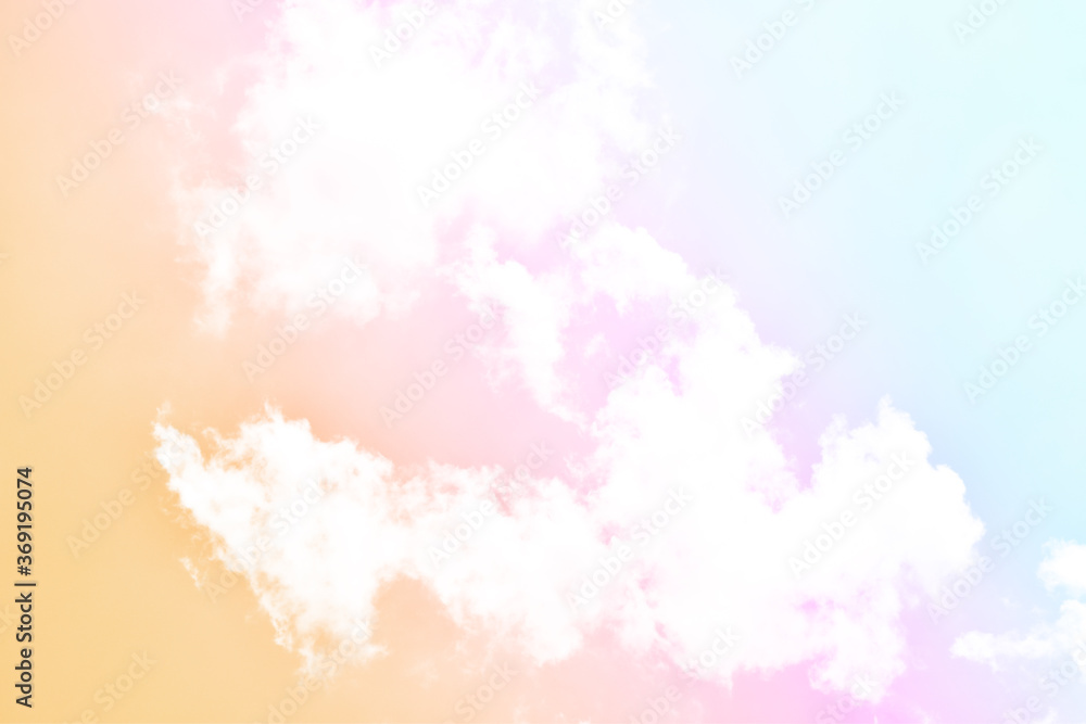 Fototapeta premium Cloud and sky with a pastel colored background and wallpaper, abstract sky background in sweet color