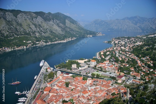 Lovely Kotor old town with beautiful mountainous scenery © Yz-Wu