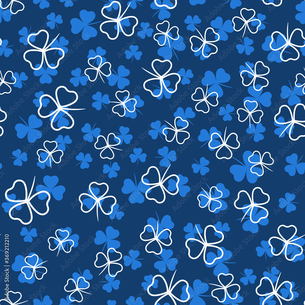 Fototapeta premium Seamless pattern with clover leaves. Modern background with repeating elements for packaging, printing, fabric. Vector illustration