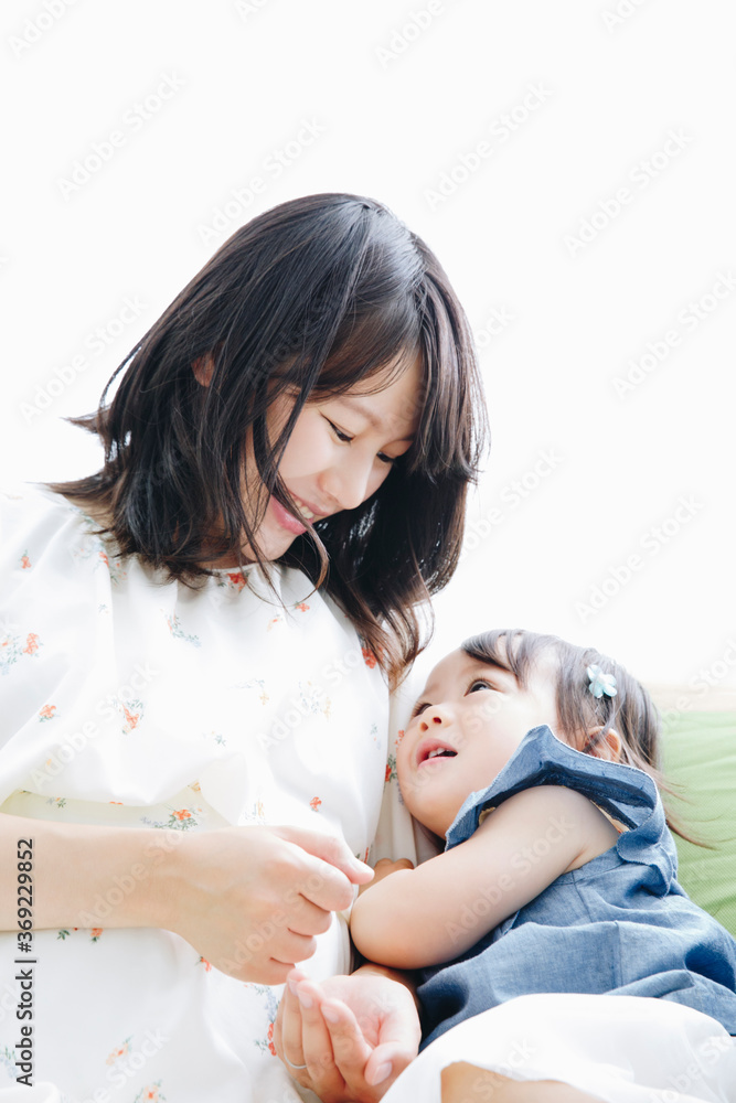 寄り添う親子 寄り添う親子