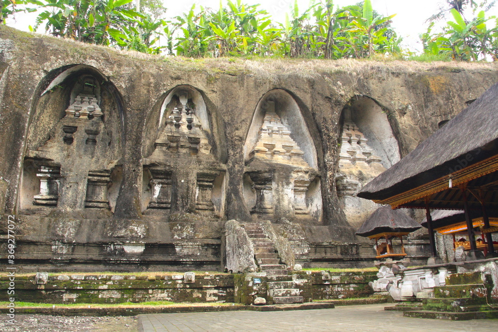 Temple of Gunung Kawi Temple and Candi (shrines) in the tropical jungle of Bali, Indonesia, Asia.