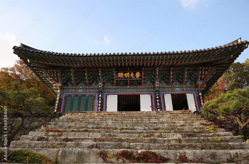 Yongmunsa Buddhist Temple, South Korea Yongmunsa Buddhist Temple, South Korea