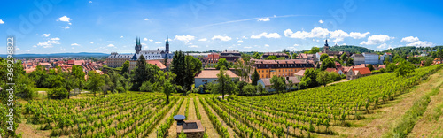 Panorama über die Stadt Bam...