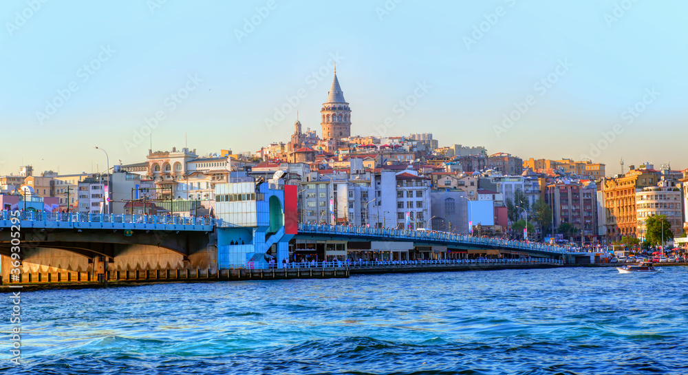 Obraz Galata Tower, Galata Bridge, Karakoy district and Golden Horn at morning, istanbul - Turkey