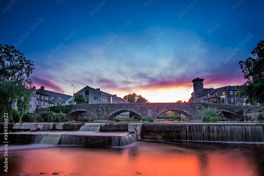 river kent by night