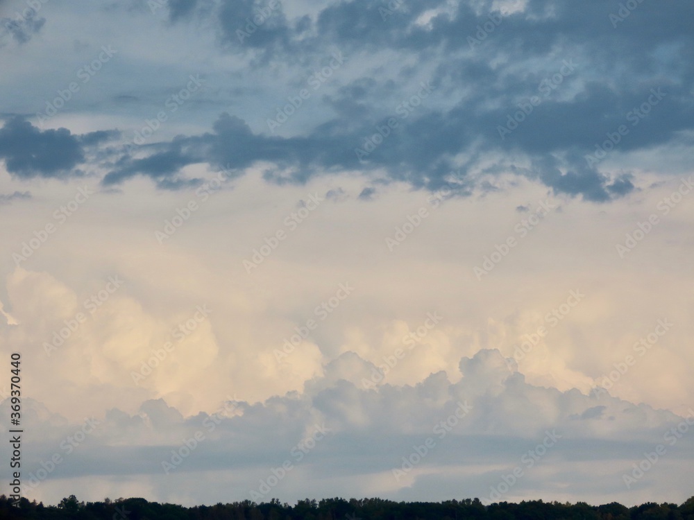 Obraz premium Black - white cloudscape