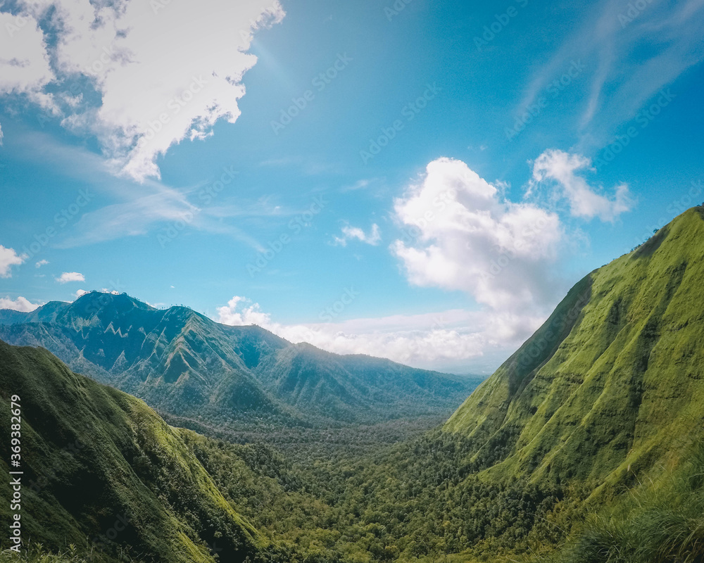 Fototapeta premium tracking mountain