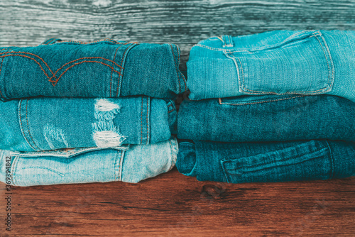 Фотография Jeans pants clothing retail store