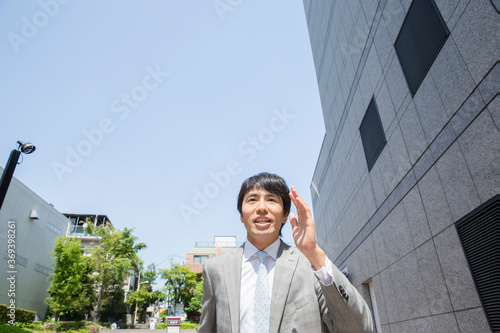 Wallpaper Mural 走るビジネスマン Torontodigital.ca