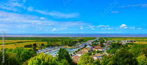 port and village in France, Gironde