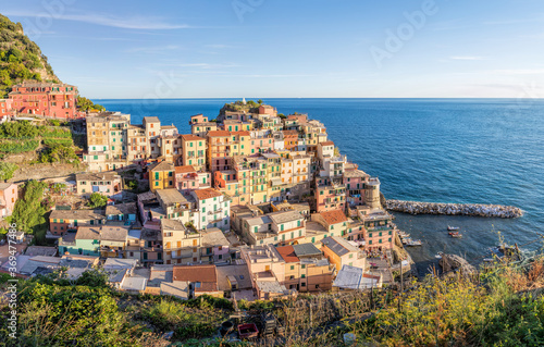 View over Manarola in evening light, Cinque Terre, Liguria, Italia