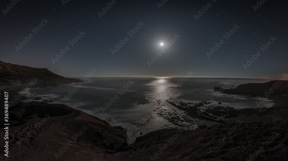 Moonlight at the sea, Lanzarotte