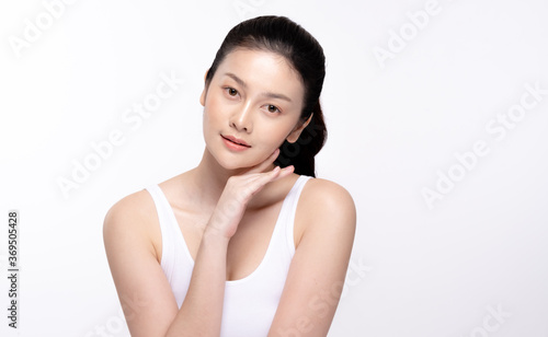 Beauty young woman healthy skin natural make up young beautiful model cosmetic and spa concept
