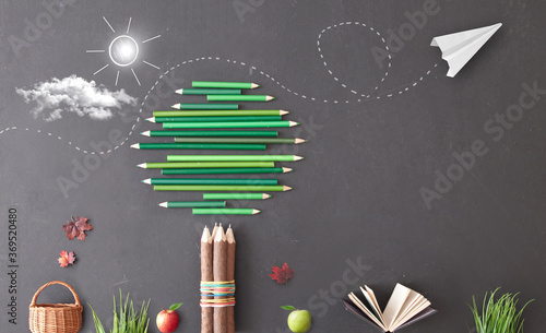 Obraz na plátně Green pencil tree, back to school