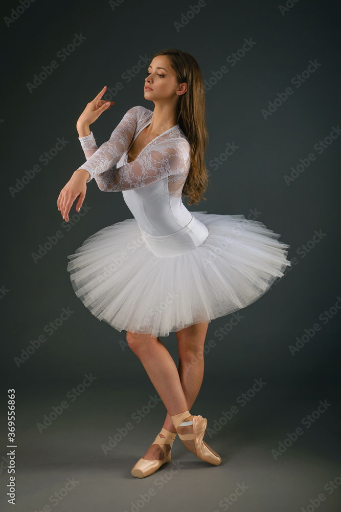 Naklejka premium Graceful ballerina dancing