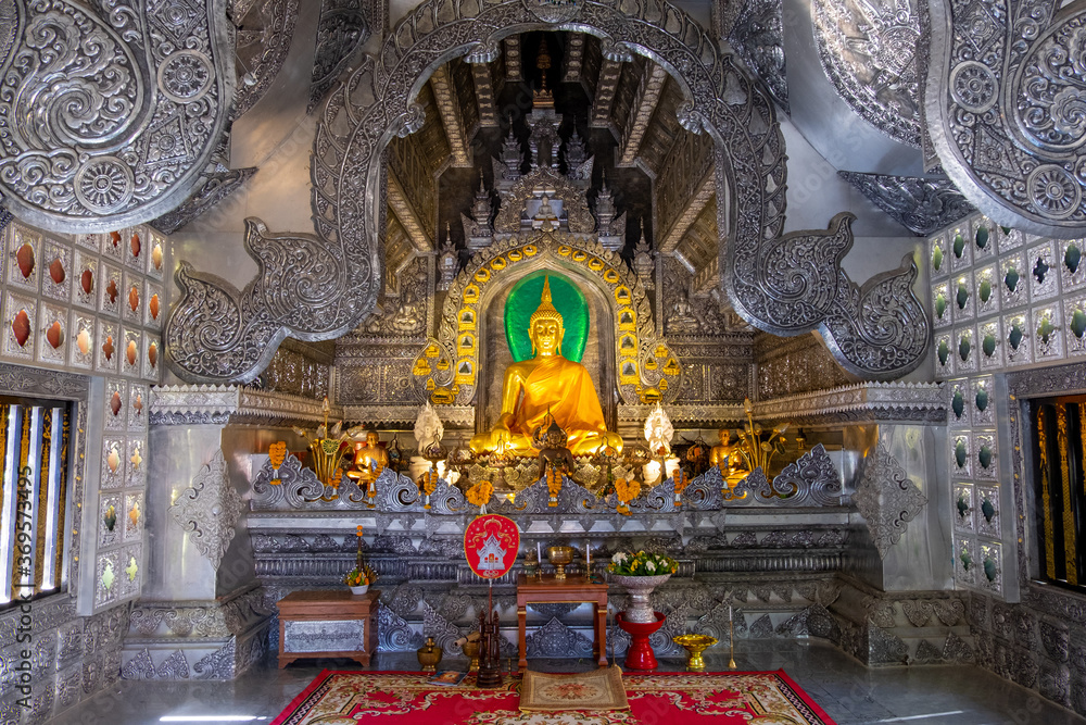 Fototapeta premium Wat Sri Suphan (Silver Temple) in Chiang Mai, Thailand