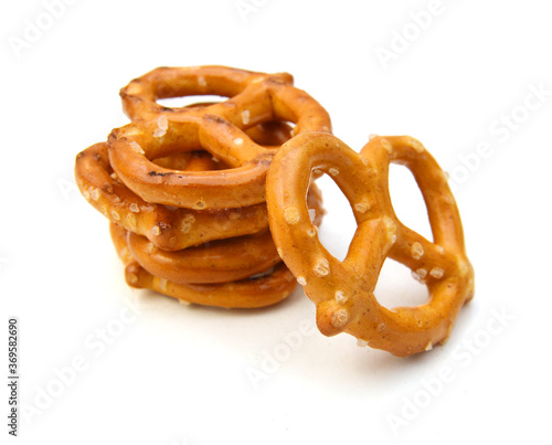 Obraz na płótnie Salted pretzels on white background