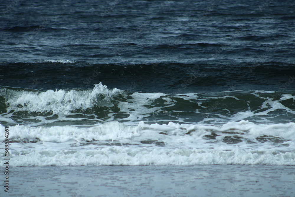 Fototapeta premium waves on the sea