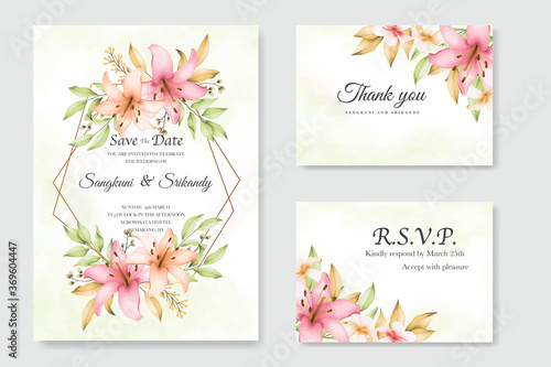 Elegant floral wedding invitation card