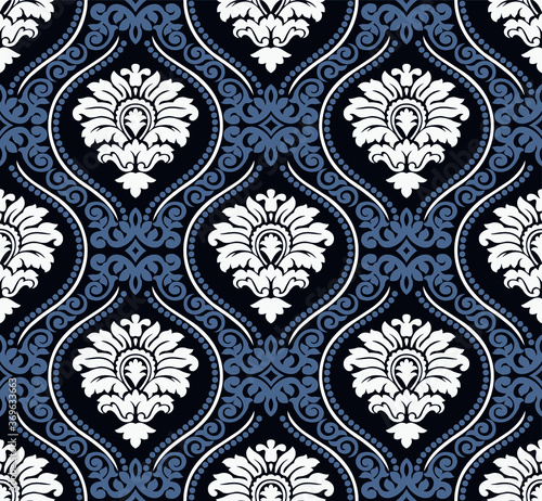 Seamless vintage damask wallpaper pattern