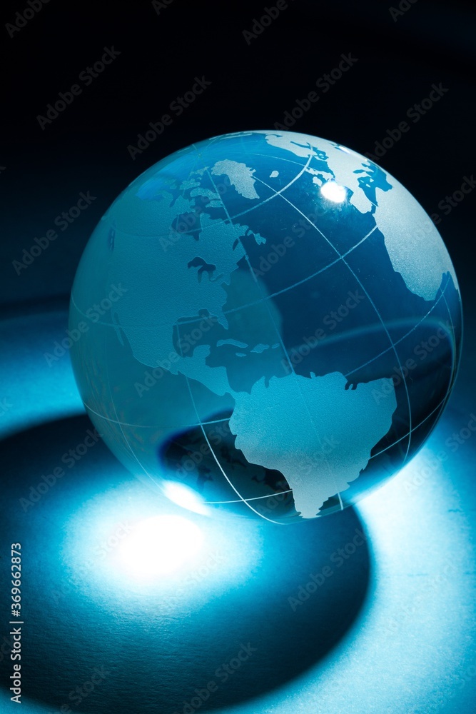 Fototapeta premium glass globe