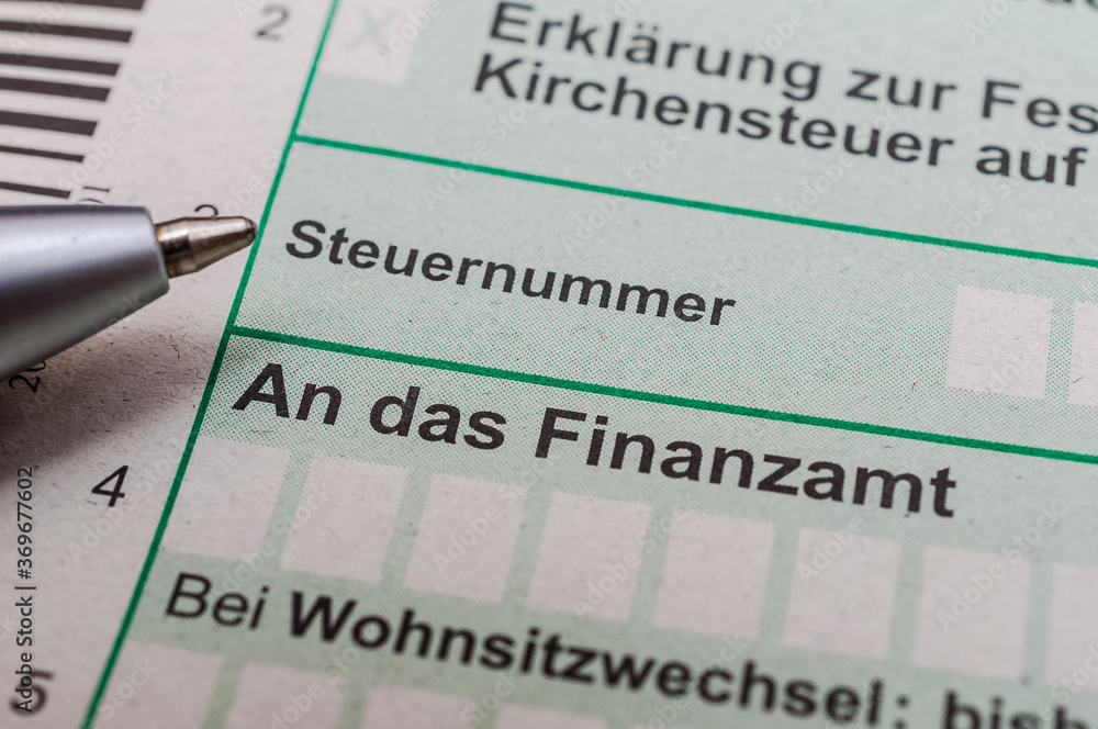 Obraz premium Finanzamt Steuererklärung einreichen