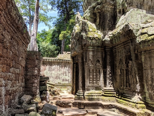 bayon temple in angkor cambodia