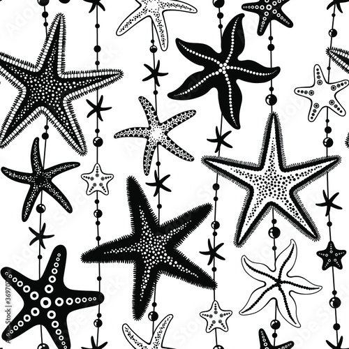 Seamless vector pattern. The sea stars is hanging on a string.