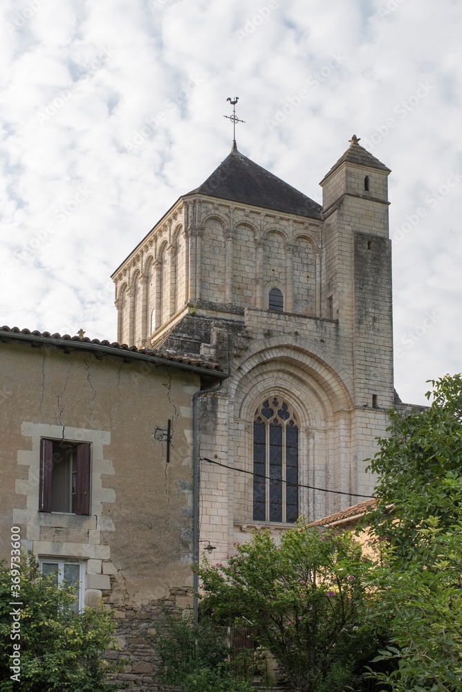 Fototapeta premium Abbaye de Nouaillé-Maupertuis (86) - France