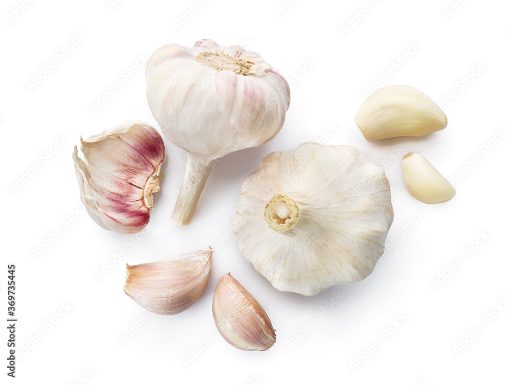 Fresh ripe garlic bulbs and cloves