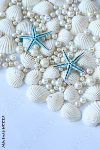 夏イメージ　真珠と貝殻とスターフィッシュ © HanaPhoto