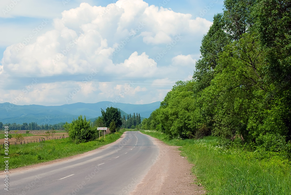 Empty country side road for hitchhiking