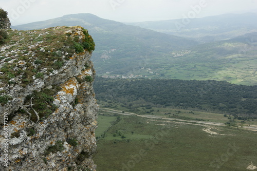 Ruta por los Canales del Dulla, en Quintanilla Valdebrones, Burgos photo