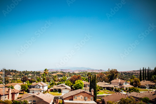 Obraz na plátne Suburb sky view from hilltop