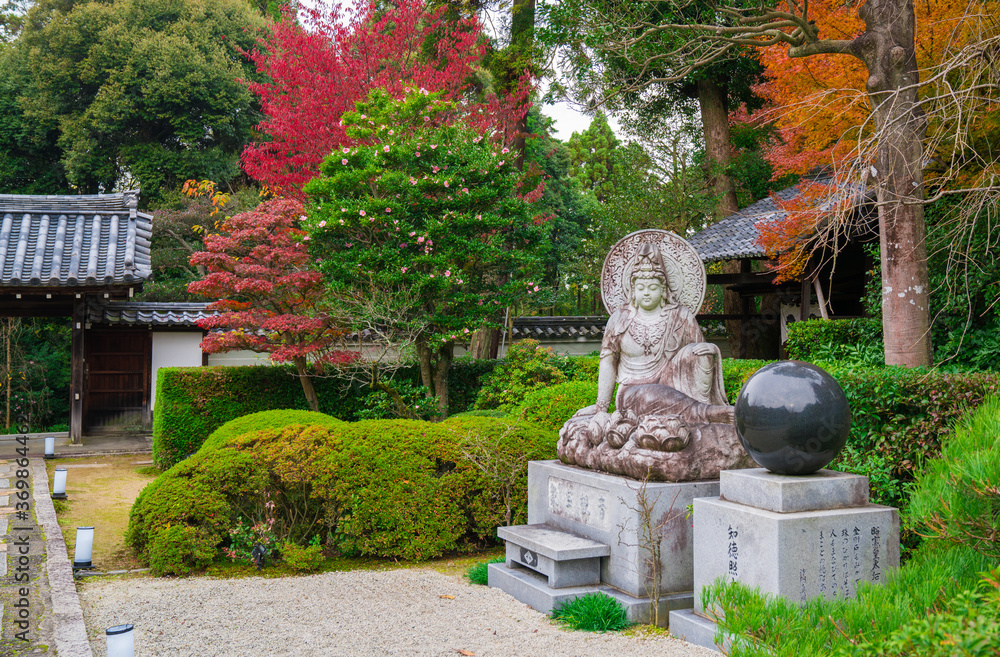 京都　雲龍院の紅葉