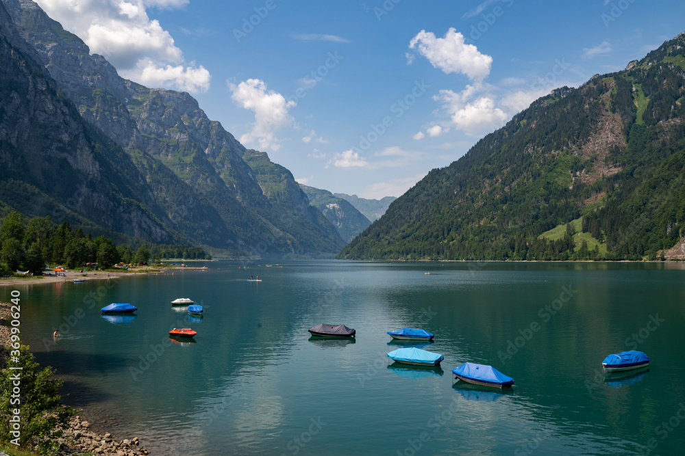Klöntaler See in der Schweiz