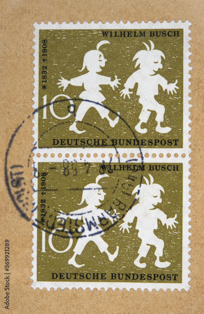 vintage retro briefmarke stamp alt old letter post mail brief gestempelt  used kinder Wilchelm Busch max und moritz 10 grün braun Barmstedt Stock  Photo | Adobe Stock