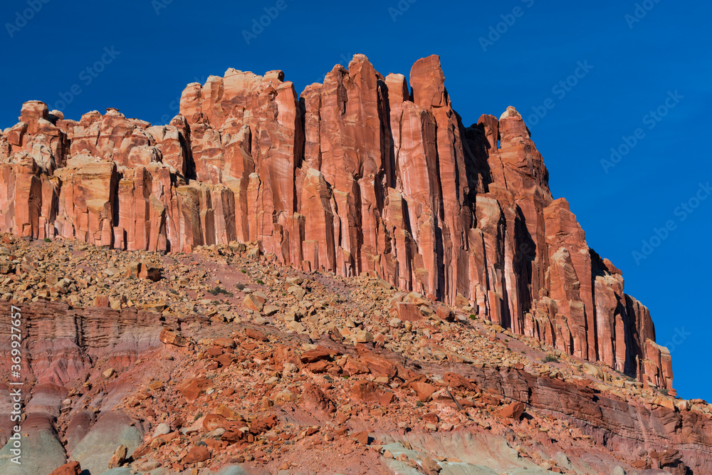 Fototapeta premium Capitol Reef National Park, Utah State Route 24, Utah, Usa, North America, America