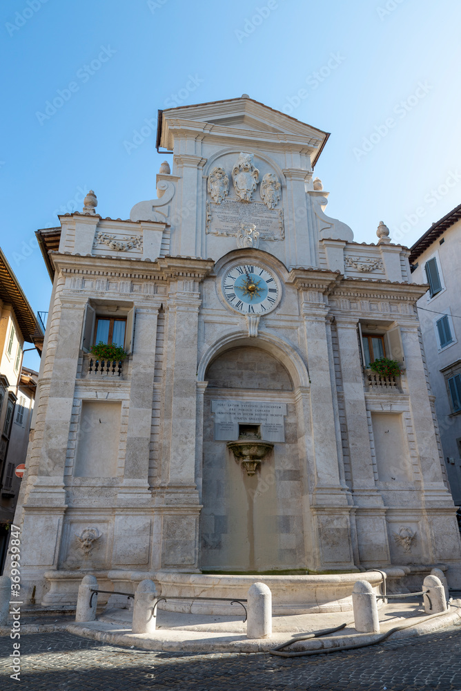 fountain of clock in the center of spoleto