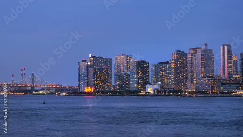 Wallpaper Mural landscape of long island city queens NY Torontodigital.ca