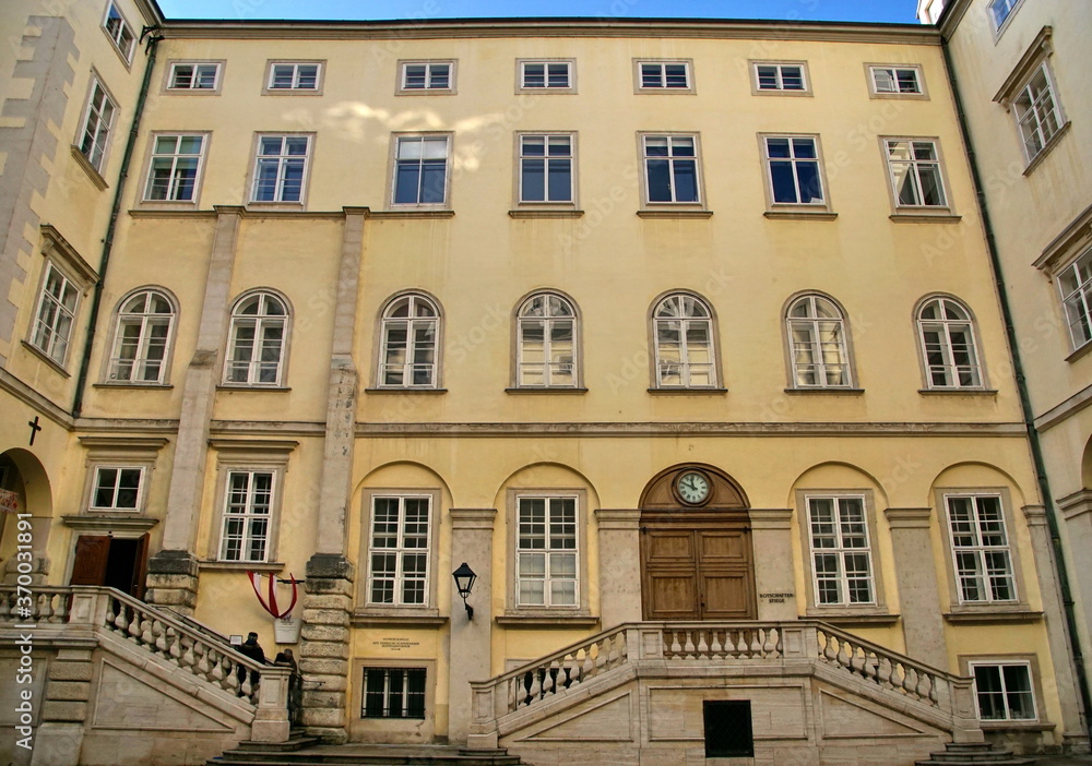 Obraz premium Hofburg Palace Swiss wing, Vienna Austria