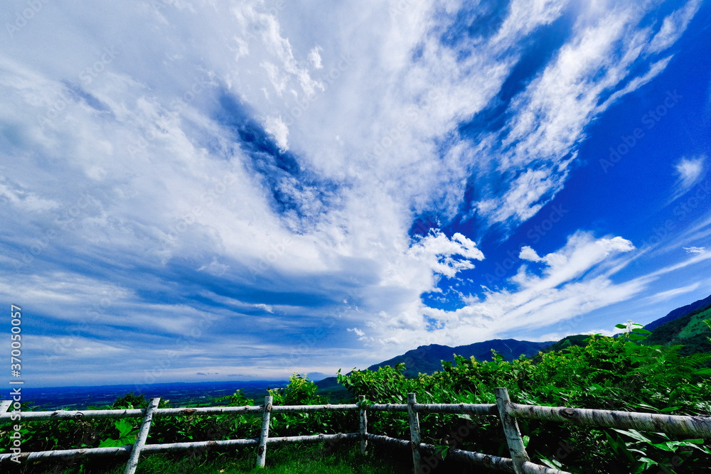 Fototapeta premium 十勝の青空