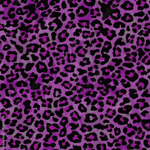 Full seamless leopard cheetah animal skin pattern. Design for textile fabric printing. Suitable for fashion use.