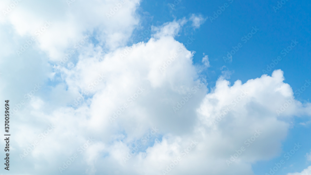 Obraz premium 青空・雲