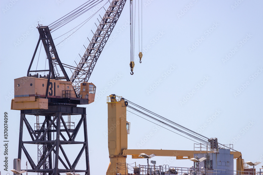 Cranes and shipping near the Port of San Francisco Cranes and shipping near the Port of San Francisco